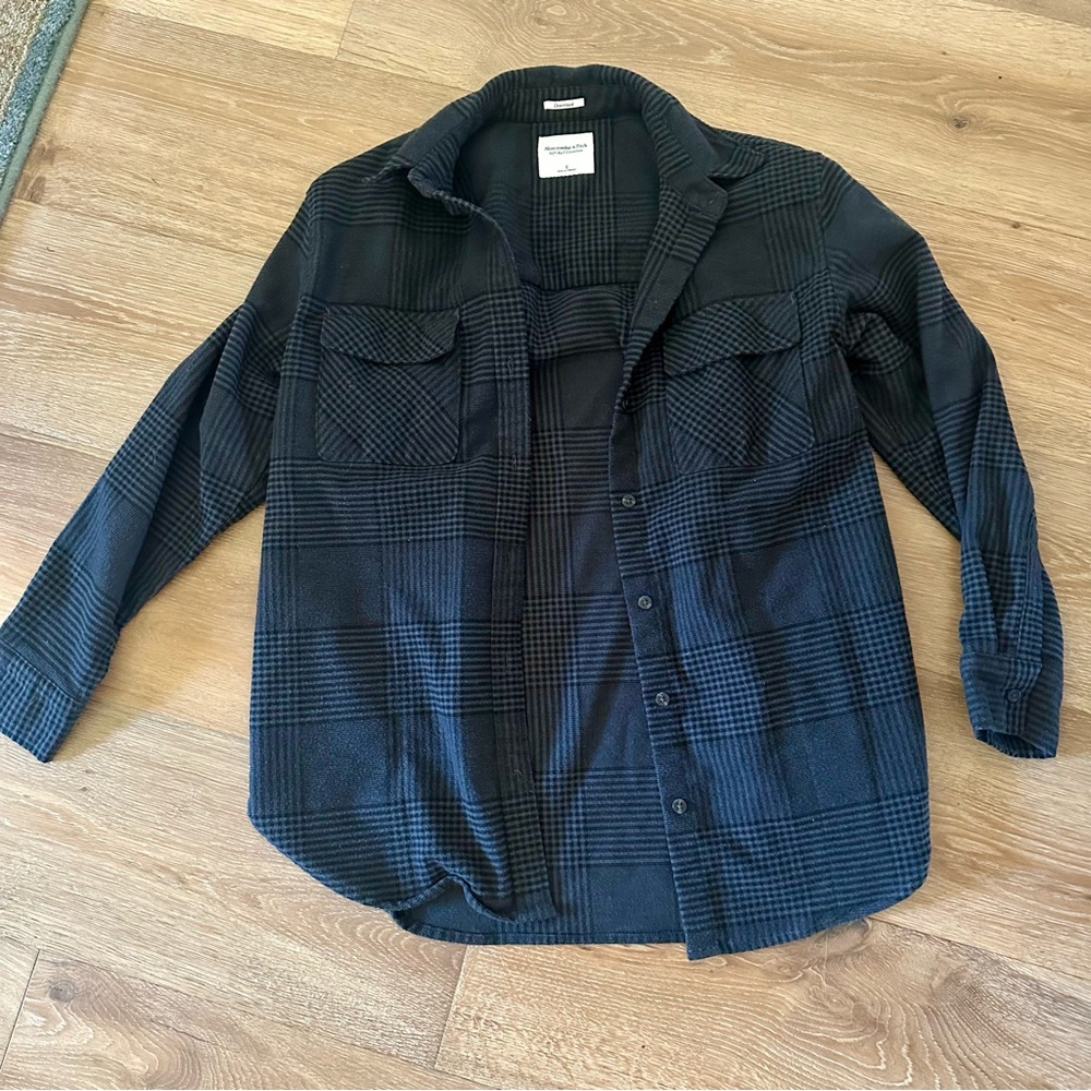Women’s Abercrombie and Fitch Flannel